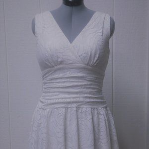 DRESS BARN WHITE LACE DRESS SZ 10